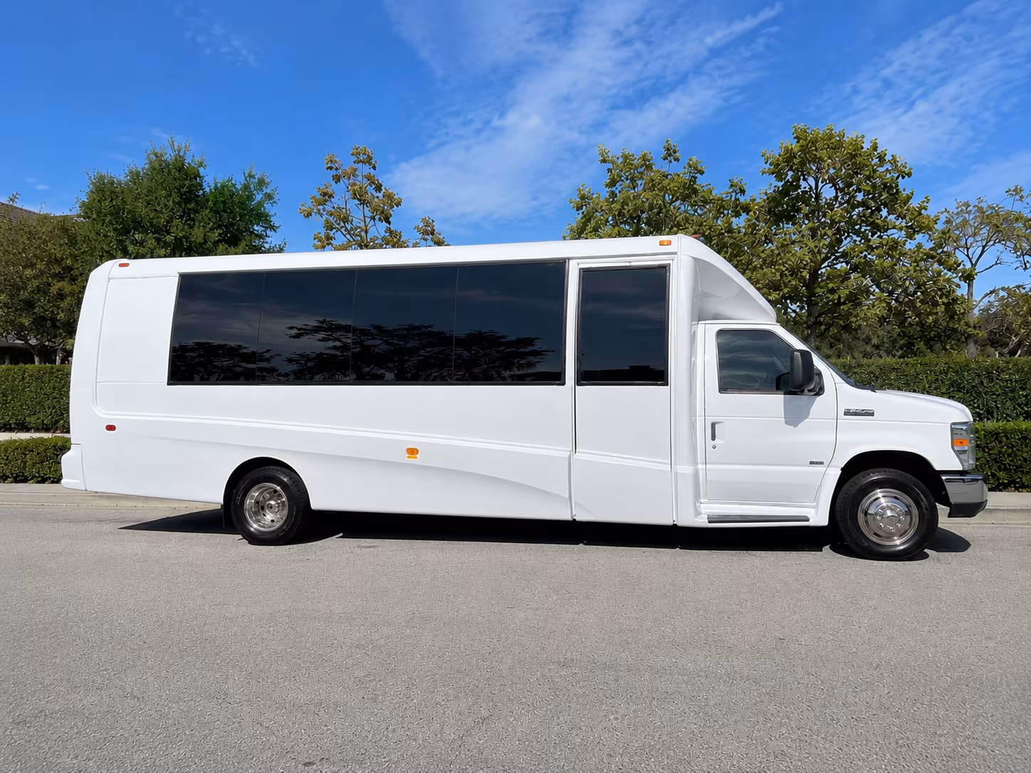 Fontana School Event & Field Trip Transportation