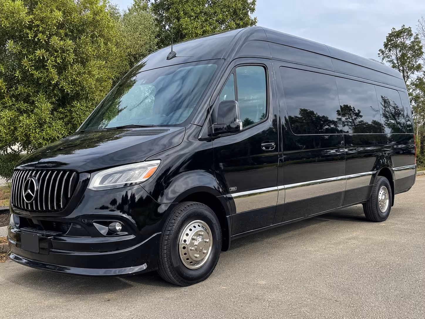 San Bernardino Airport Shuttle & Transportation party bus exterior