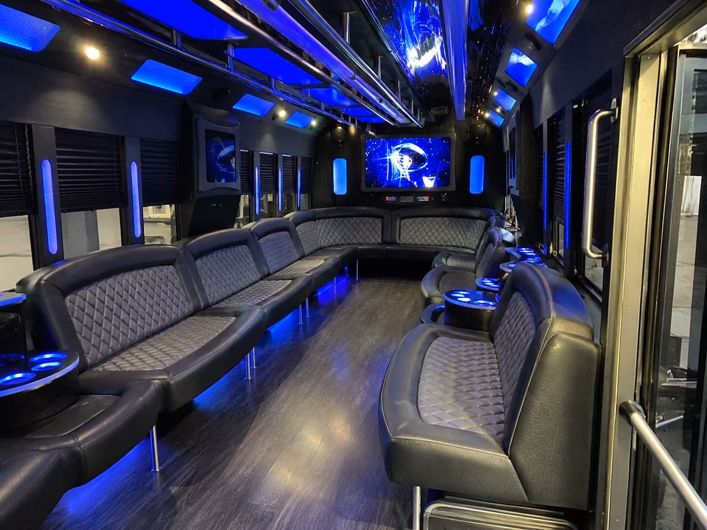 San Bernardino Homecoming & Prom Party Bus Rentals